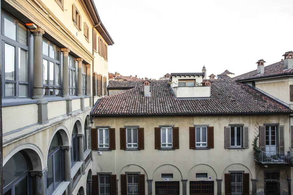 La Corte Antica Apartment Bergamo Bilik gambar